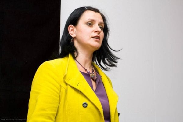 Бердичівлянка Алла Міщук оголошує кінофестиваль