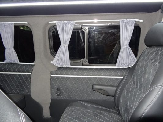Обшивка салона микроавтобуса OPEL Vivaro в Бердичеве