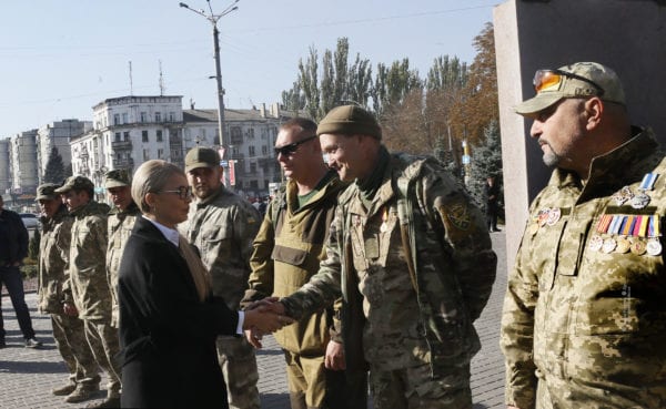 Схиляємо голови з вдячністю перед усіма тими, хто віддав своє життя за Україну