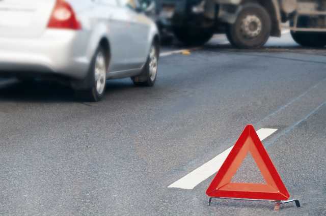 Під Києвом Volkswagen збив… МІГ-29 дтп