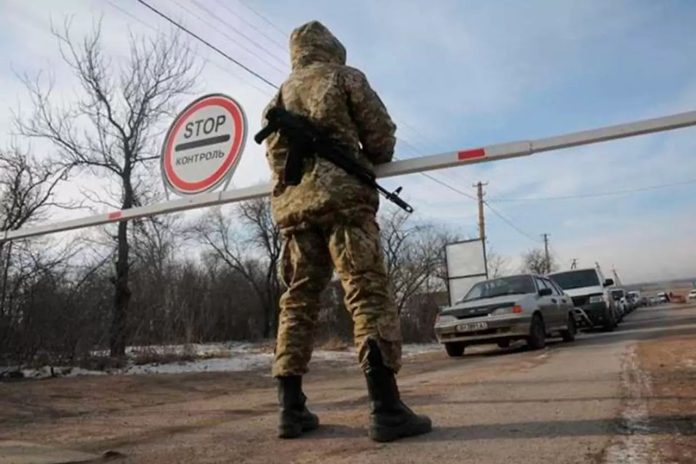 солдат