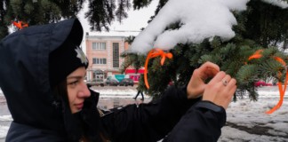 Поліція відреагувала на бої самураїв з жінками поліція