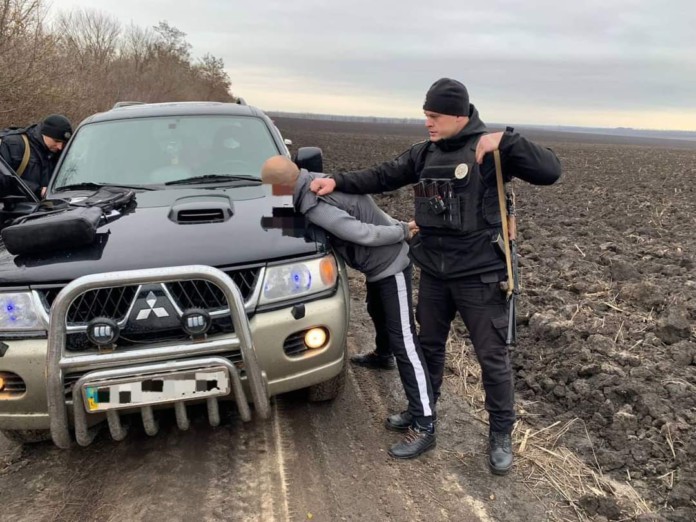 вкрав авто