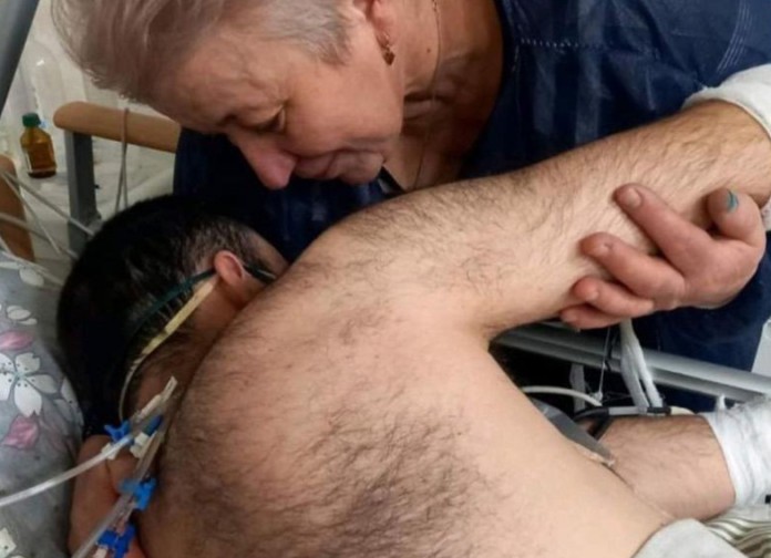 допомога пораненому