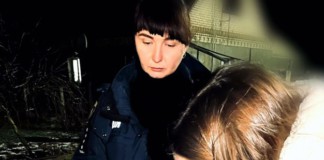 У Бердичеві жінка у власній хаті продавала нелегальні цигарки та спиртні напої неповнолітнім продаж цигарок неповнолітнім