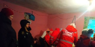 Поліцейські Бердичівського району забрали у матері 2 дітей поліція