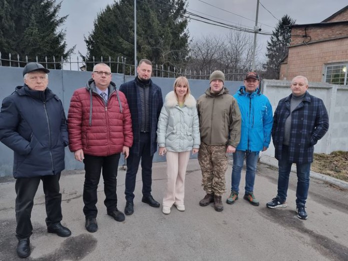 депутати