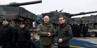 Перші німецькі танки Леопард прибули в Україну Танк Леопард 2
