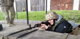 У Бердичеві старшокласники пройшли курс вогневої підготовки Військова підготова
