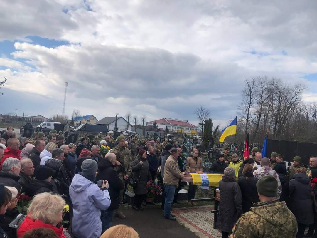 Похорон героя