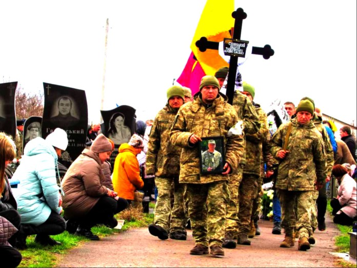 Похорон героя