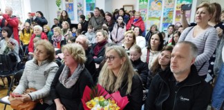У Бердичеві відбувся благодійний великодній концерт. Відео Концерт у Бердичеві