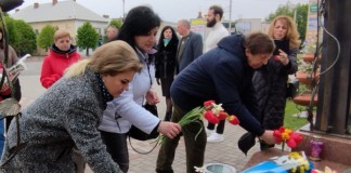 У Бердичеві віддали данину загиблим Героям, що віддали життя за Україну День пам’яті та примирення