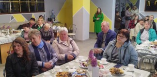 В молодіжному хабі відбувся концерт, присвячений Дню матері матері загиблих