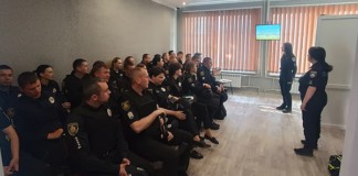 Поліцейські Бердичева поглиблюють свої знання з прав людини поліція
