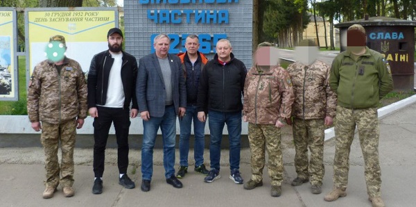 Бердичівляни відвідали підрозділ ЗСУ