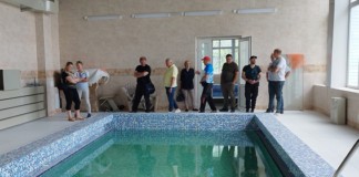Чи є життя на Марсі та коли добудують бердичівський басейн – науці невідомо малий басейн