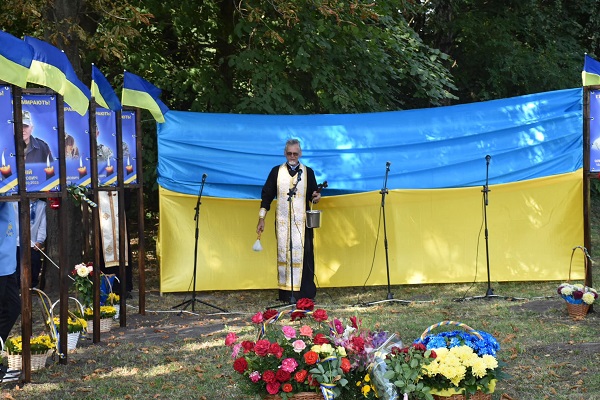 Алея Героїв у Семенівці