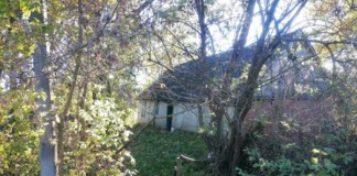 За покинуте однорічне немовля подружжу світить строк хата