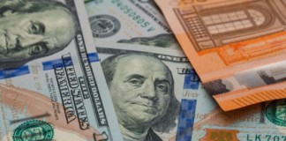 Вплив курсу валюти на економічні тенденції у місті Рівне курс валют сьогодні