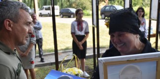 В Семенівській громаді відкрили Алею Героїв мати