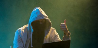 Усі помиляються: проплатив авансом за автозапчастину та втратив гроші шахрай