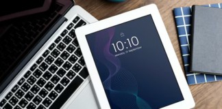 Шахрай з Бердичева спіткнувся планшетом об киянку планшет