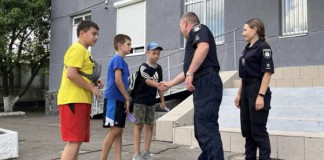 У Бердичівському районі діти повернули власнику гаманець з грошима та картками Діти