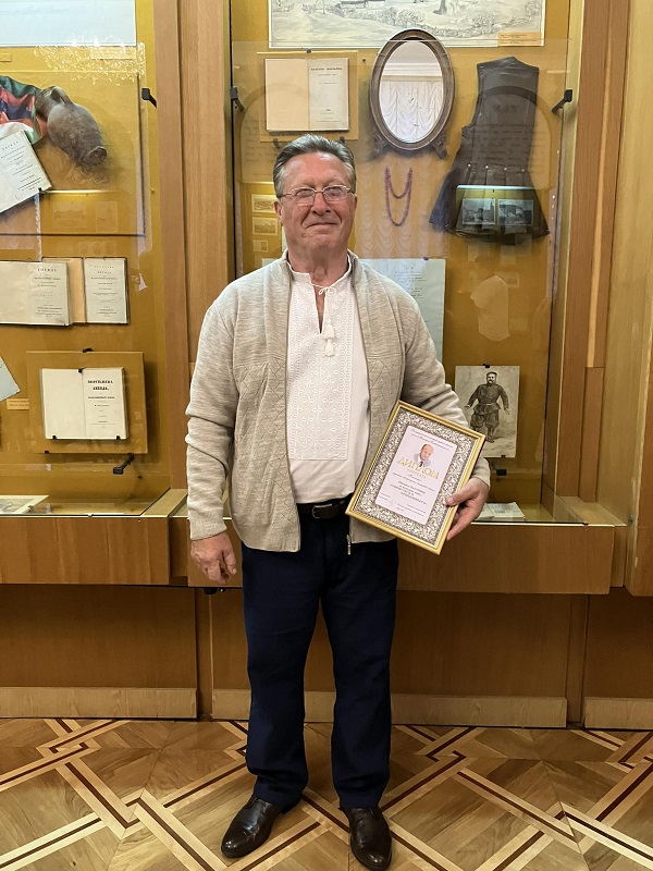 Михайло Пасічник отримав премію