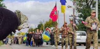 Бердичівщина провела в останній путь героя Юрія Ярошинського Похорон героя у Бердичівському районі
