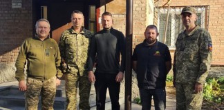 Бердичівські волейболісти та підприємці міста передали інструменти для військових батальйону Богдан Коляда