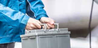 Бердичів: Підприємець шукає блондинку на Hyundai Tucson, яка переплатила за автомобільний акумулятор купить аккумулятор для авто