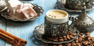 У чому особливість турецької кави та як її правильно готувати? Турецька кава