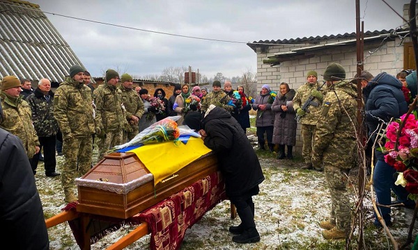 Похорон Героя у семенівській громаді