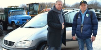 Дмитро Мірковець подарував автомобіль «Бердичівкомунсервісу» Дмитро Мірковець