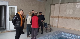 Відео з басейну Бердичева про готовність до відкриття Басейн у Бердичеві готовлять до відкриття
