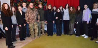 Українська фотошкола “F/5.6” допомогла захисникам з ЗСУ Допомога ЗСУ