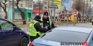 1700 повідомлень громадян відпрацювали патрульні Бердичева Патрульна поліція Бердичева