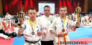 Бійці нації з Бердичева Артем Панасюк та Юрій Лісовський довели свій фах Артем Панасюк та Юрій Лісовський