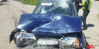 ДТП Бердичів: на Одеській Вазівка протаранила Nissan Leaf ДТП Бердичів