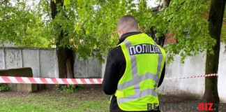 Зустріч вчителя з колишніми учнями закінчилася вбивством Поліція