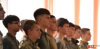 Молодь Бердичева вчиться захищати Україну від ворогів Молодь Бердичева