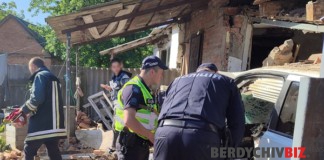 ДТП Бердичів: автомобіль зніс пів будинка ДТП Бердичів сьогодні