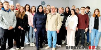 Бердичівські поліцейські розповіли про свою професію майбутнім правознавцям Поліція Бердичева