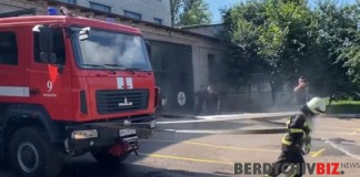 Бердичівські рятувальники під звуки сирен відправили на заслужений відпочинок колегу-вогнеборця Сергій Бойко