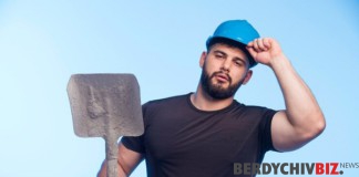 Дорожні роботи в Бердичеві 20 травня: фрезерування на Козацькій, Замковій, Вінницькій та Одеській Тендер на капітальний ремонт вулиці Шевченка у Бердичеві