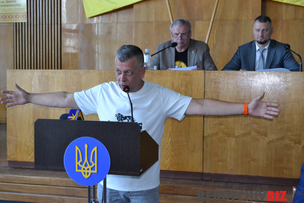 Депутат Валерій Шелепа