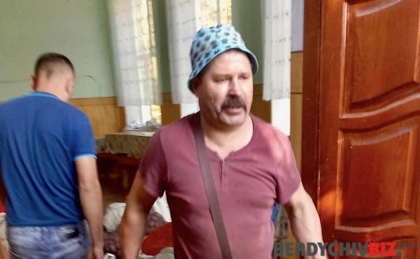 Жителі села Великі Гадомці передали овочі 