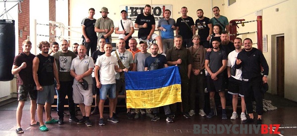 Чергова поїздка Палай до Києва