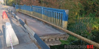 Місто готується до ремонту мостів: скільки це коштуватиме? Чуднівський міст у Бердичеві: міський голова запевняє — ходити можна